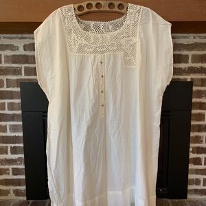 Magnolia pearl- white top